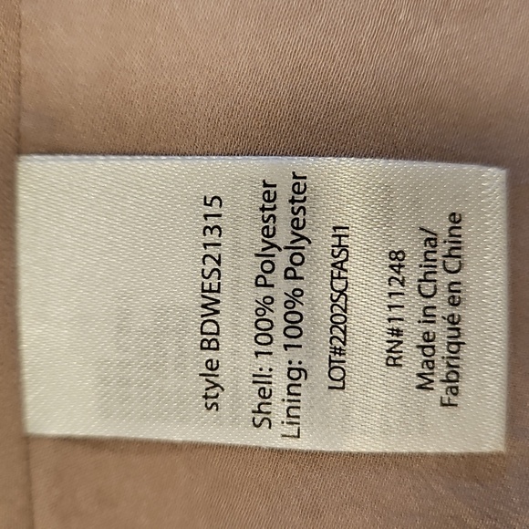 💕BAREFOOT DREAMS💕 Washed Satin Notch Collar Robe ~ Feather Medium M NWT - Picture 10 of 11